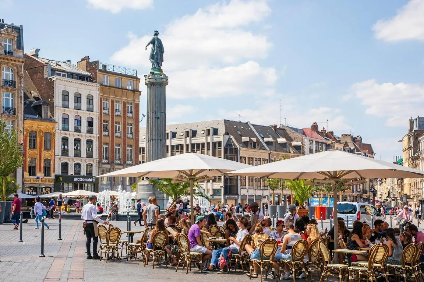 Atypical Flat In The Centre Of Lille. Apartment