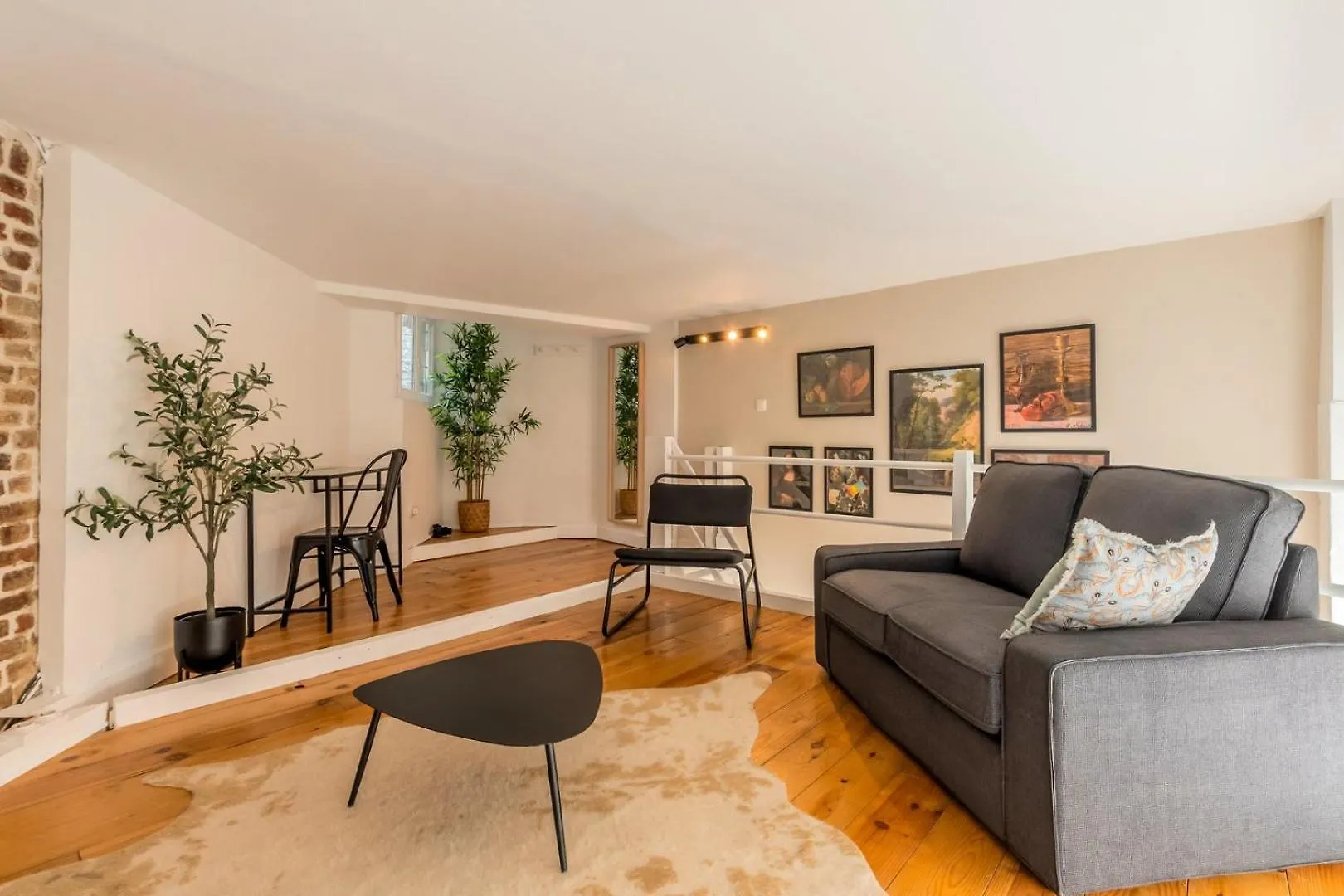 Atypical Flat In The Centre Of Lille. Apartment